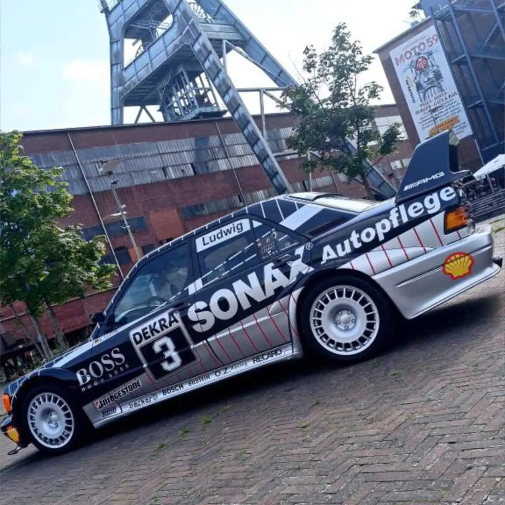 ART 001017 Compomotive TH1781 8x17 ET35 Motorsportfelge Mercedes Benz 190E 2.3 16 2.5 16 W201 W124 Totale