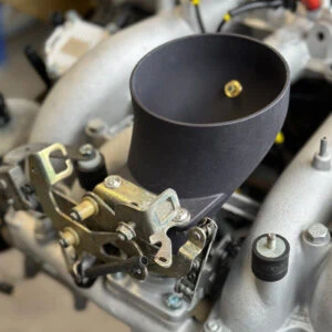 ART 001886 TE Motorsport EFI Kit fuer Mercedes M102 8V Motor bei rpm depot.de kaufen fuer Mercedes W201 190E W124 Ansaugtrichter Drosselklappe