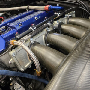 ART 002451 Flachschieber Mercedes W201 16V 190E 2.3 16 2.5 16 Evo M102 DTM verbaut im Motorraum mit Vollcarbon Airbox DTM 1991