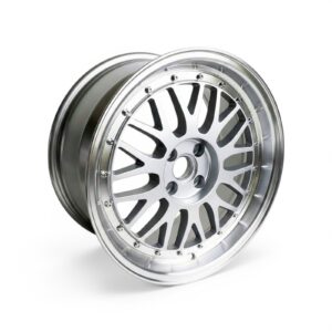 maxilite Alufelge Le Mans 8,5x17 ET18 silber glanzgedreht Mercedes W124 R129